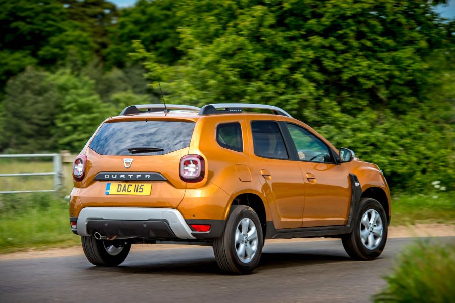  Dacia Duster Comfort 2018 года  (UK) (фото 12 из 35)